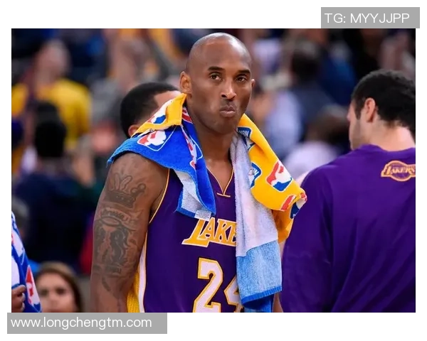 足球明星与科比的精彩瞬间汇聚成美好回忆的图片分享