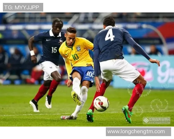 足球明星齐聚一堂精彩瞬间回顾视频带你领略绿茵场上的传奇风采