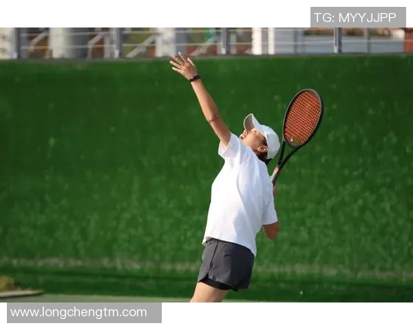 陈娜独家分享网球心得与技巧助你提升球技的秘密之道